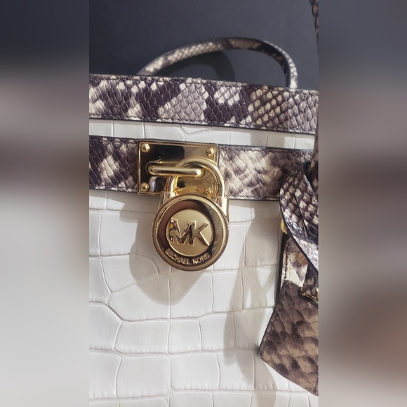 Michael Kors Hamilton Crocco Embossed Python Leather Bag - Picture 5 of 15
